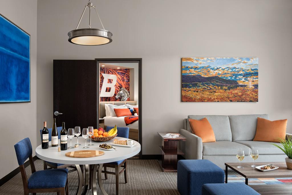 Inn At 500 Capitol ボイシ エクステリア 写真